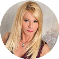 Portrait of Shari Carpman