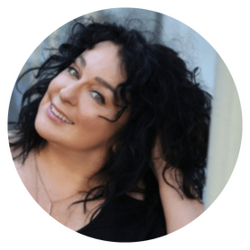 Portrait of Cyndi Darnell